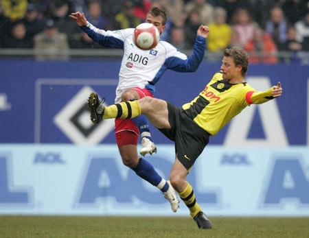 疑是促使整 疑是促使整